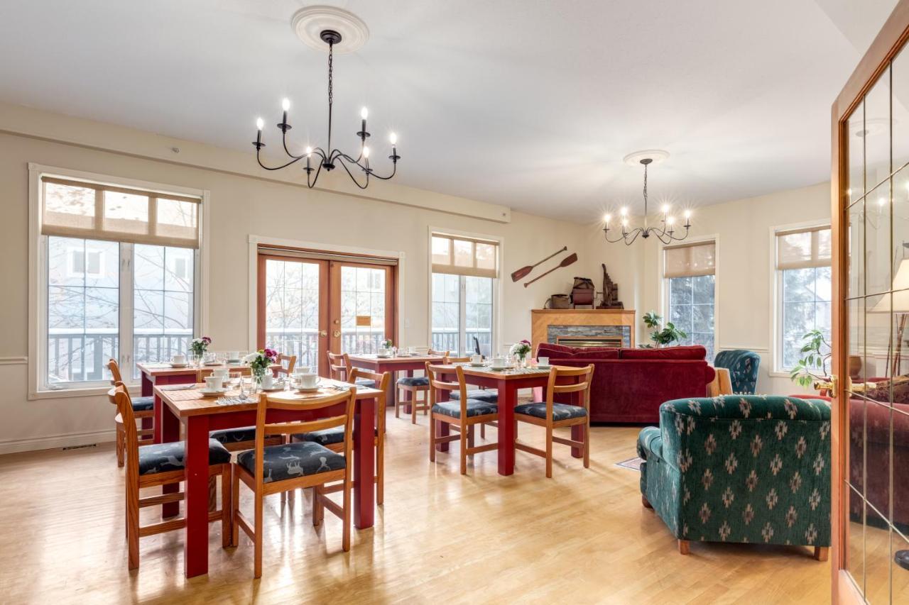 Courthouse Inn Ревелсток Экстерьер фото